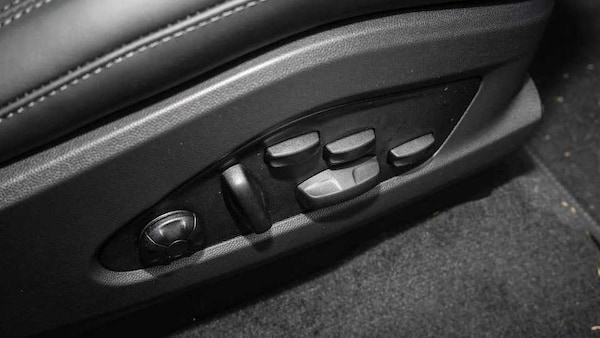 Used Porsche Macan 2025 for sale - 75218259: Photo 16