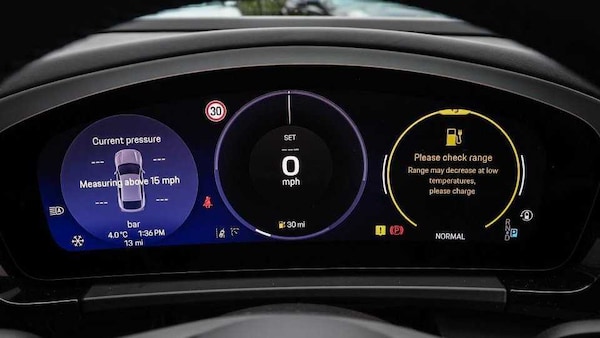Used Porsche Macan 2025 for sale - 75218259: Photo 19