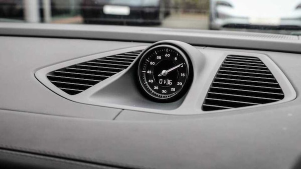 Used Porsche Macan 2025 for sale - 75218259: Photo 32