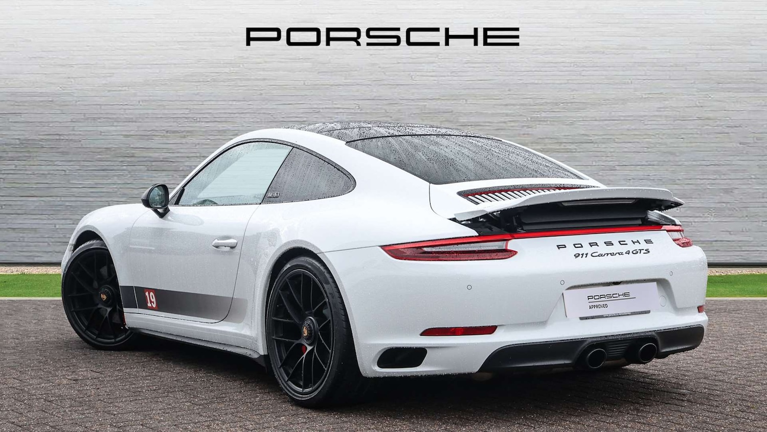 Used Porsche 911 2018 for sale - 76034726: Photo 2