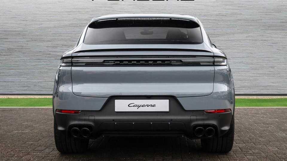 Used Porsche Cayenne 2025 for sale - 77995840: Photo 8