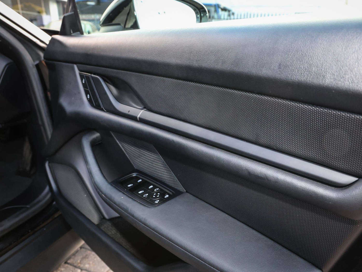 Used Porsche Taycan 2022 for sale - 76373807: Photo 31