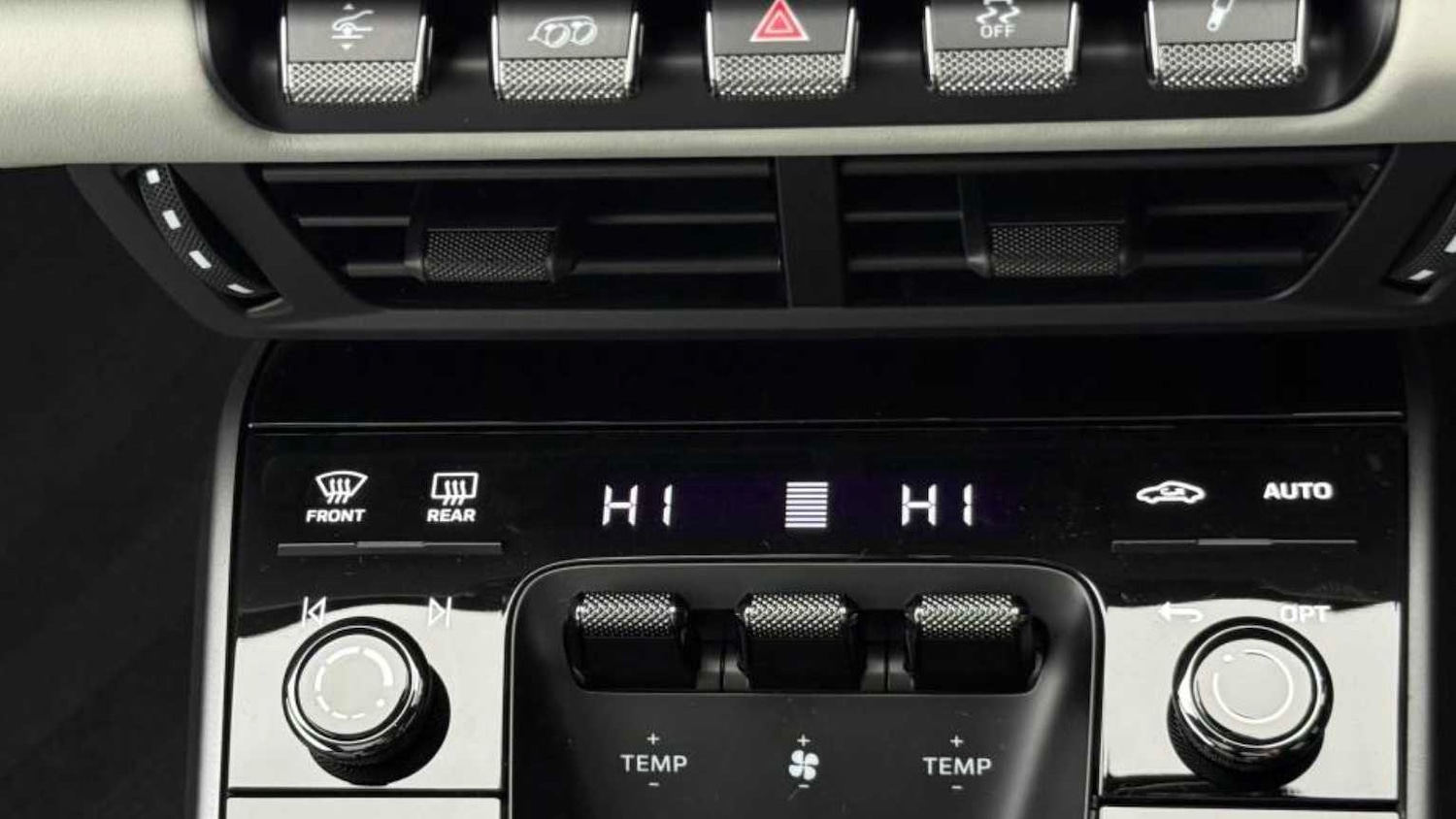 Used Porsche 911 2026 for sale - 78010418: Photo 15