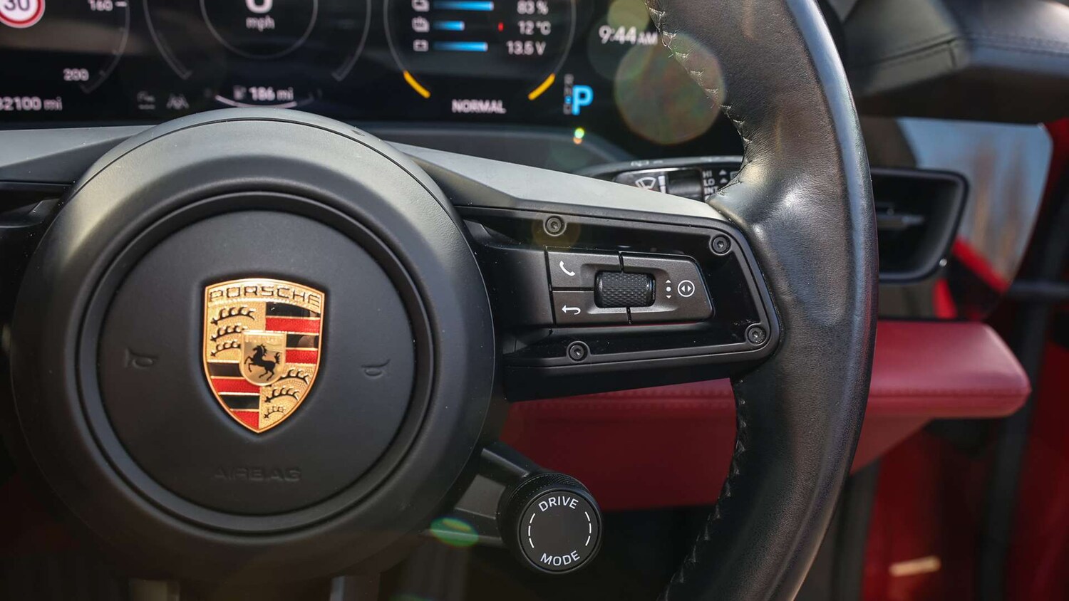 Used Porsche Taycan 2022 for sale - 76373693: Photo 26