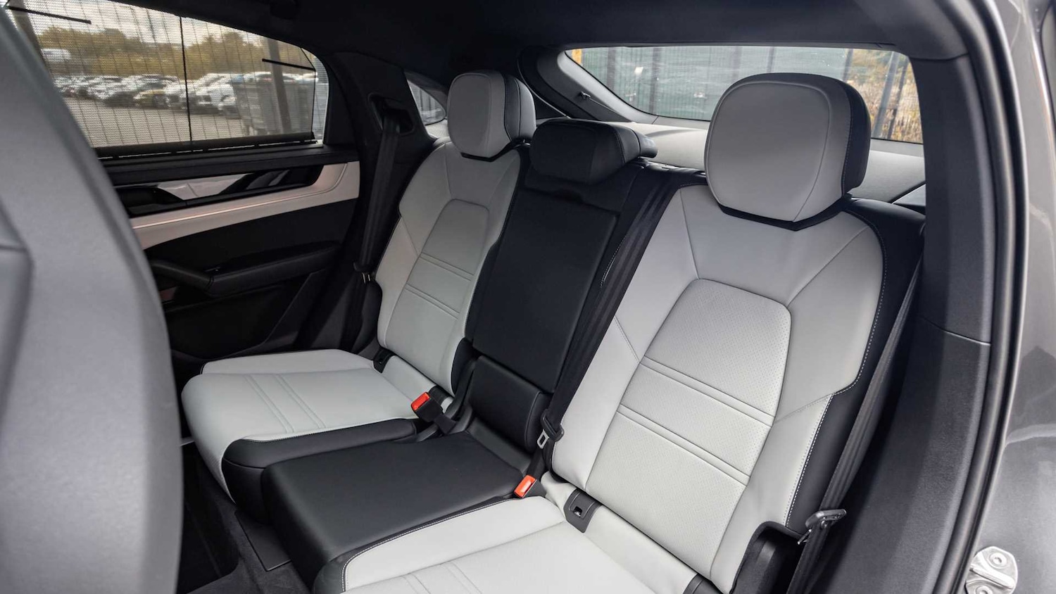 Used Porsche Cayenne 2024 for sale - 76587613: Photo 15