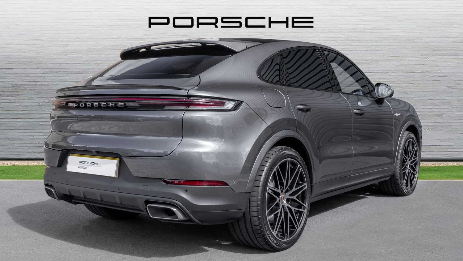 Used Porsche Cayenne 2024 for sale - 76587613: Photo 3
