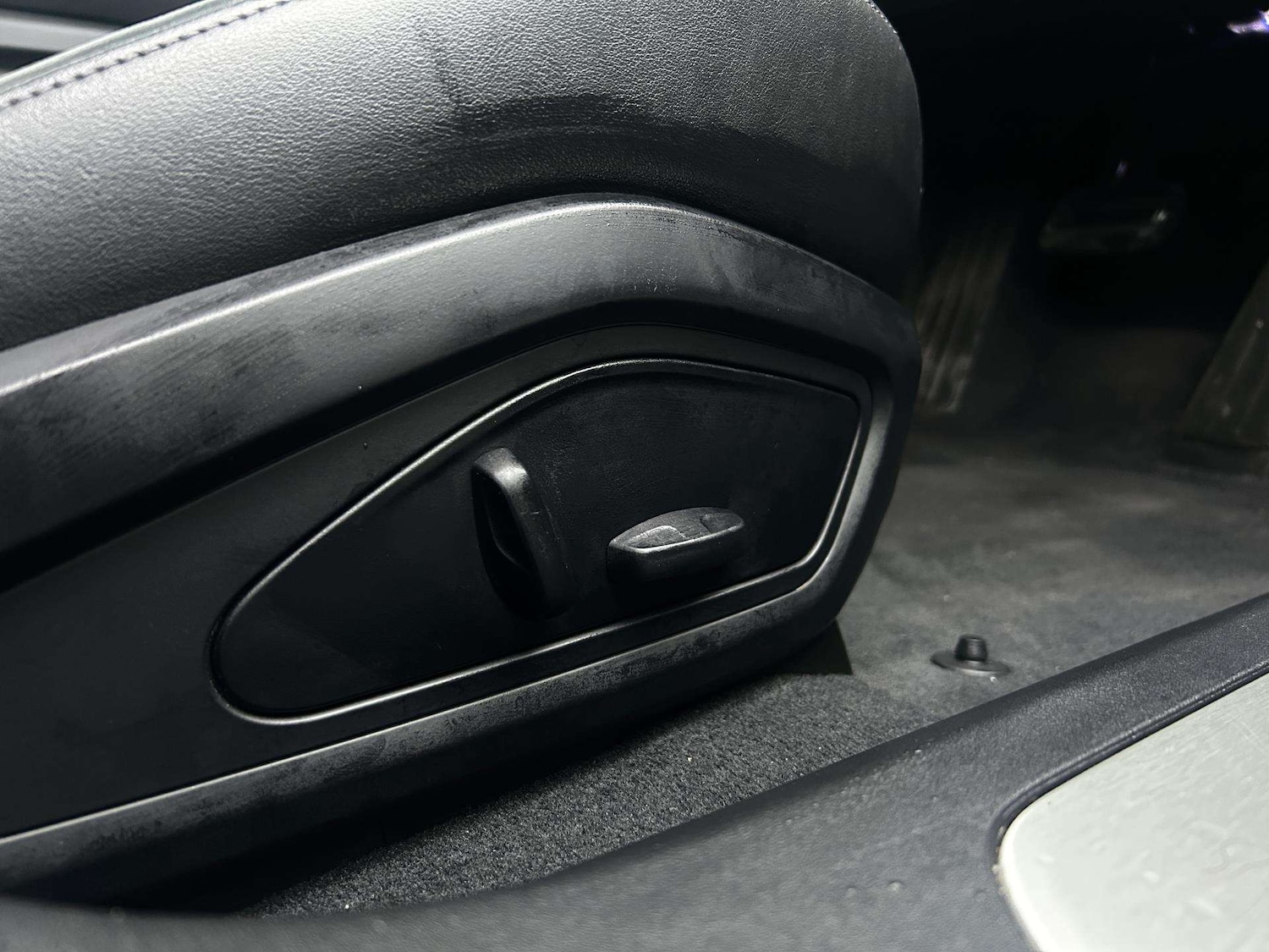 Used Porsche Taycan 2021 for sale - 77135036: Photo 23