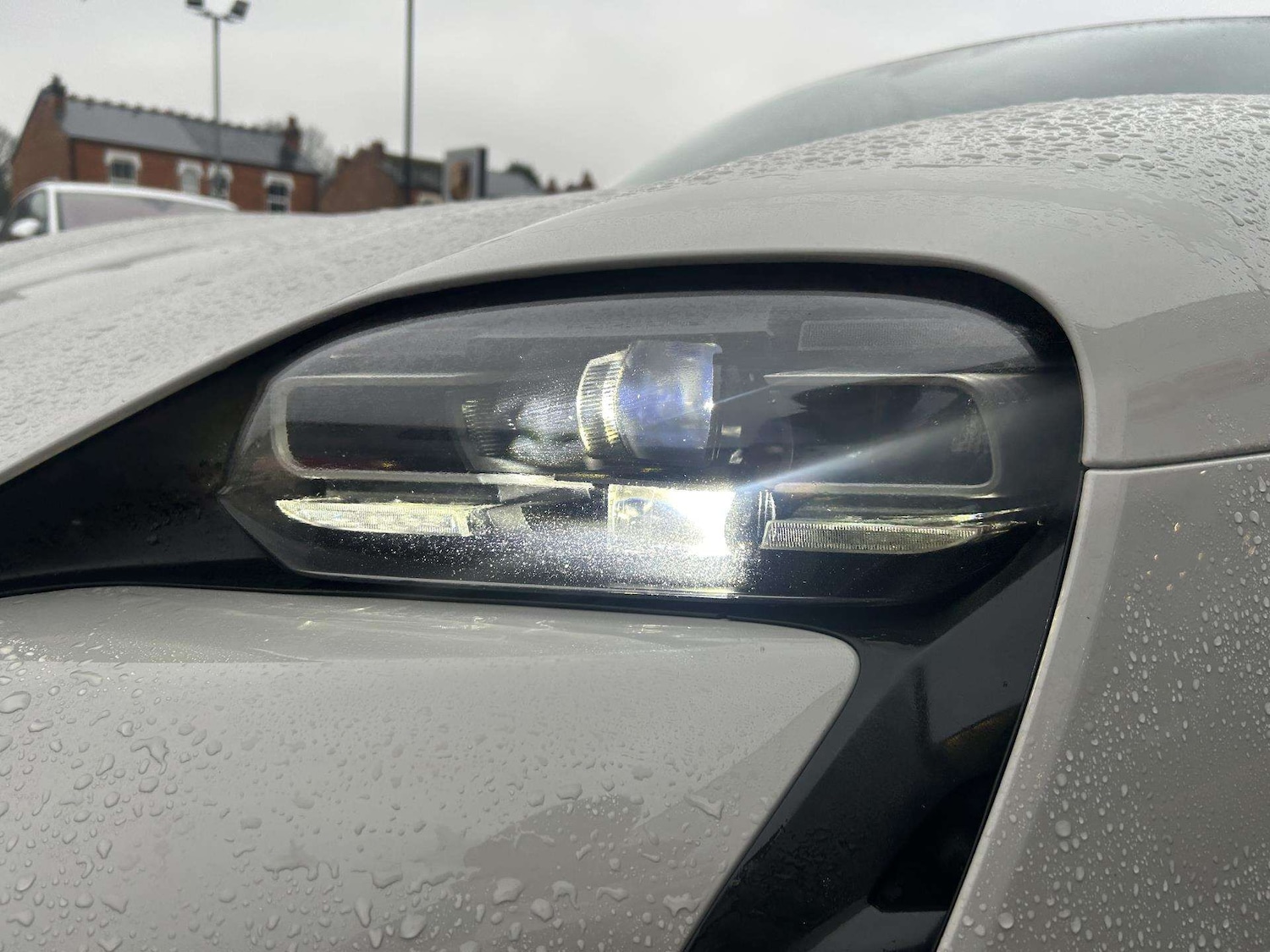 Used Porsche Taycan 2021 for sale - 77135036: Photo 29