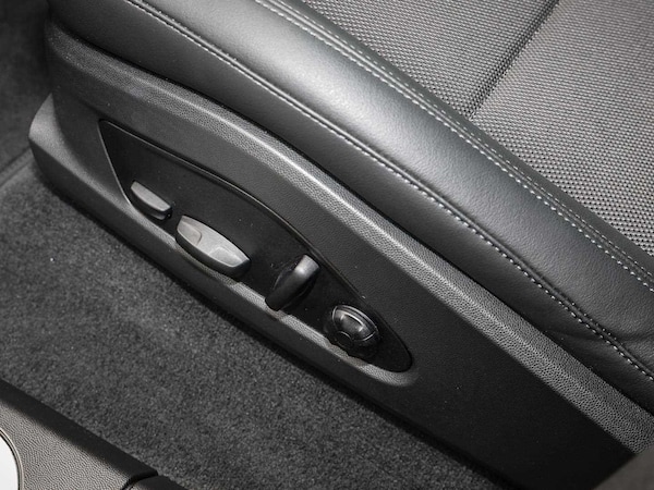 Used Porsche Macan 2025 for sale - 75405527: Photo 17