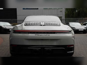 Used Porsche 911 2025 for sale - 75981262: Photo