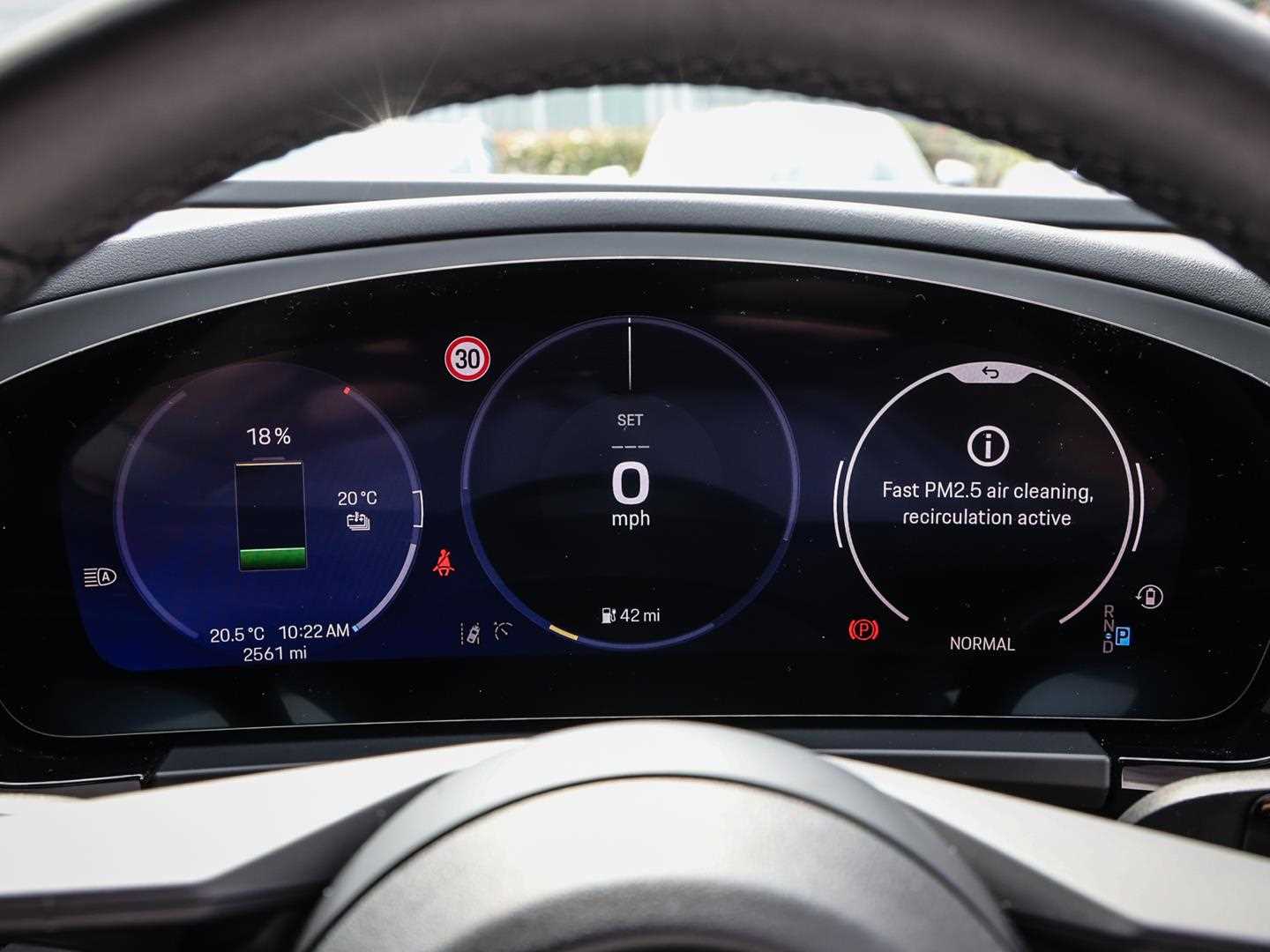 Used Porsche Macan 2025 for sale - 76411392: Photo 19