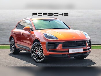 Used Porsche Macan 2023 for sale - 79051971: Photo