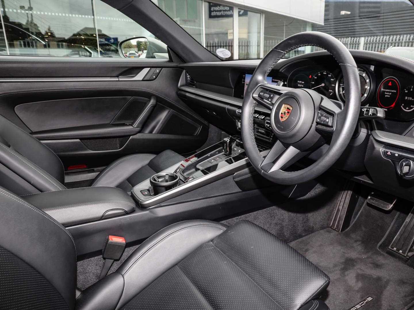 Used Porsche 911 2023 for sale - 76362617: Photo 11
