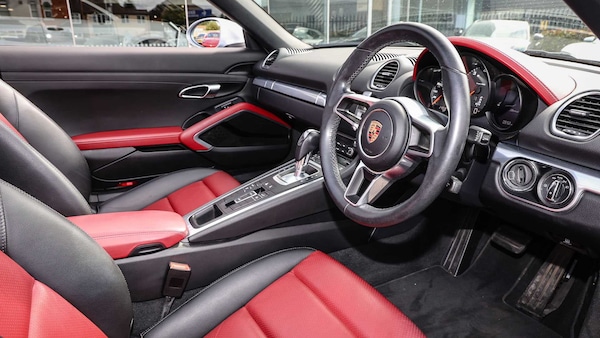 Used Porsche Boxster 2016 for sale - 75341891: Photo 16