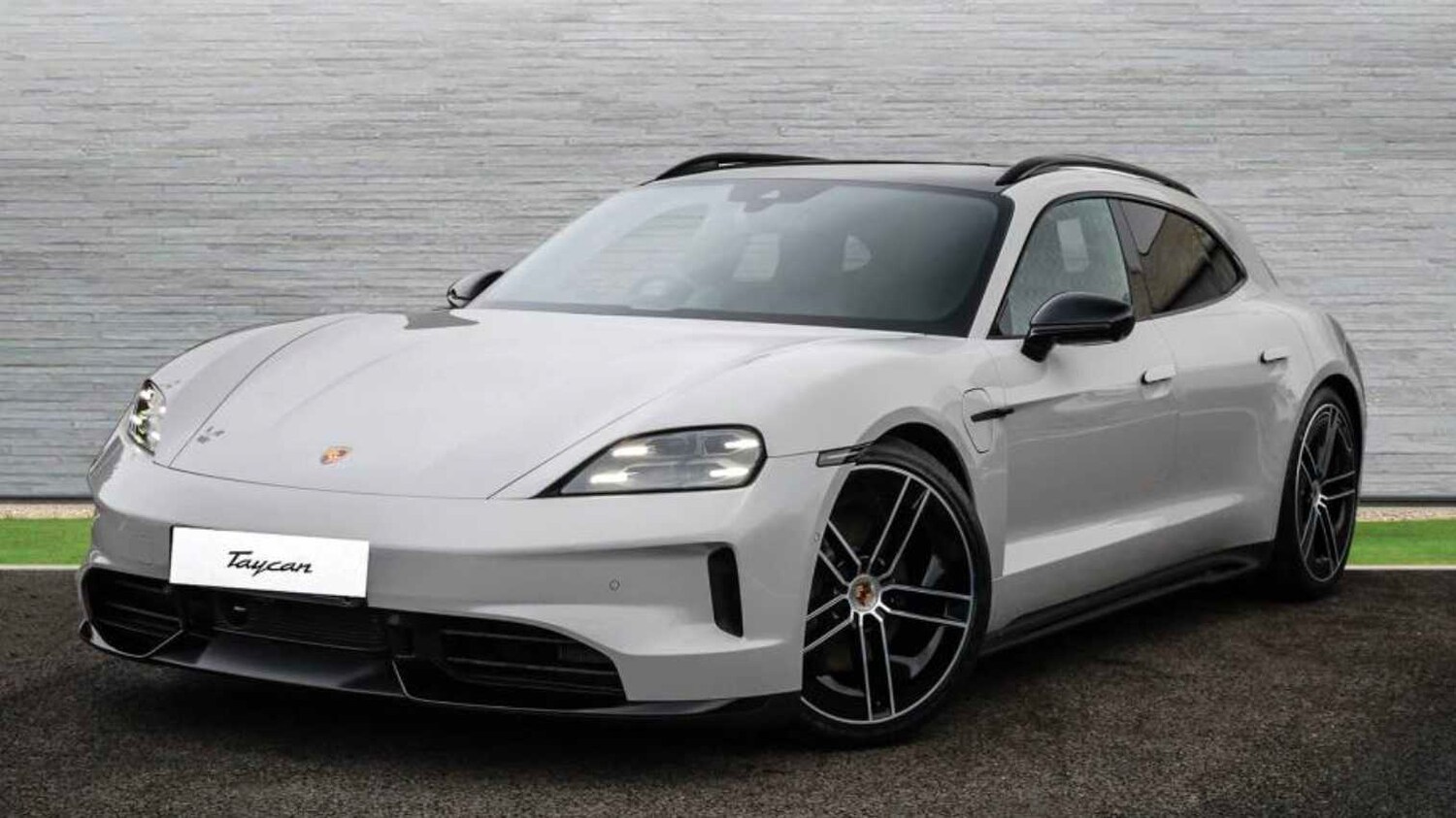 Used Porsche Taycan for sale - 78052389: Photo 26