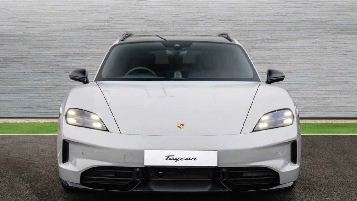 Used Porsche Taycan for sale - 78052389: Photo 28