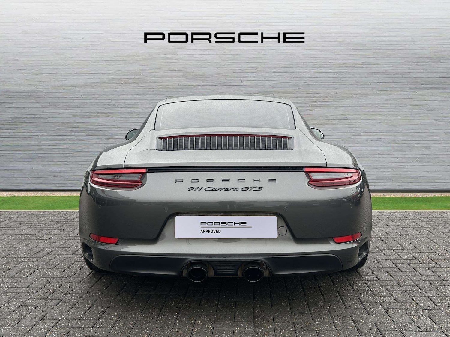 Used Porsche 911 2018 for sale - 77397802: Photo 10