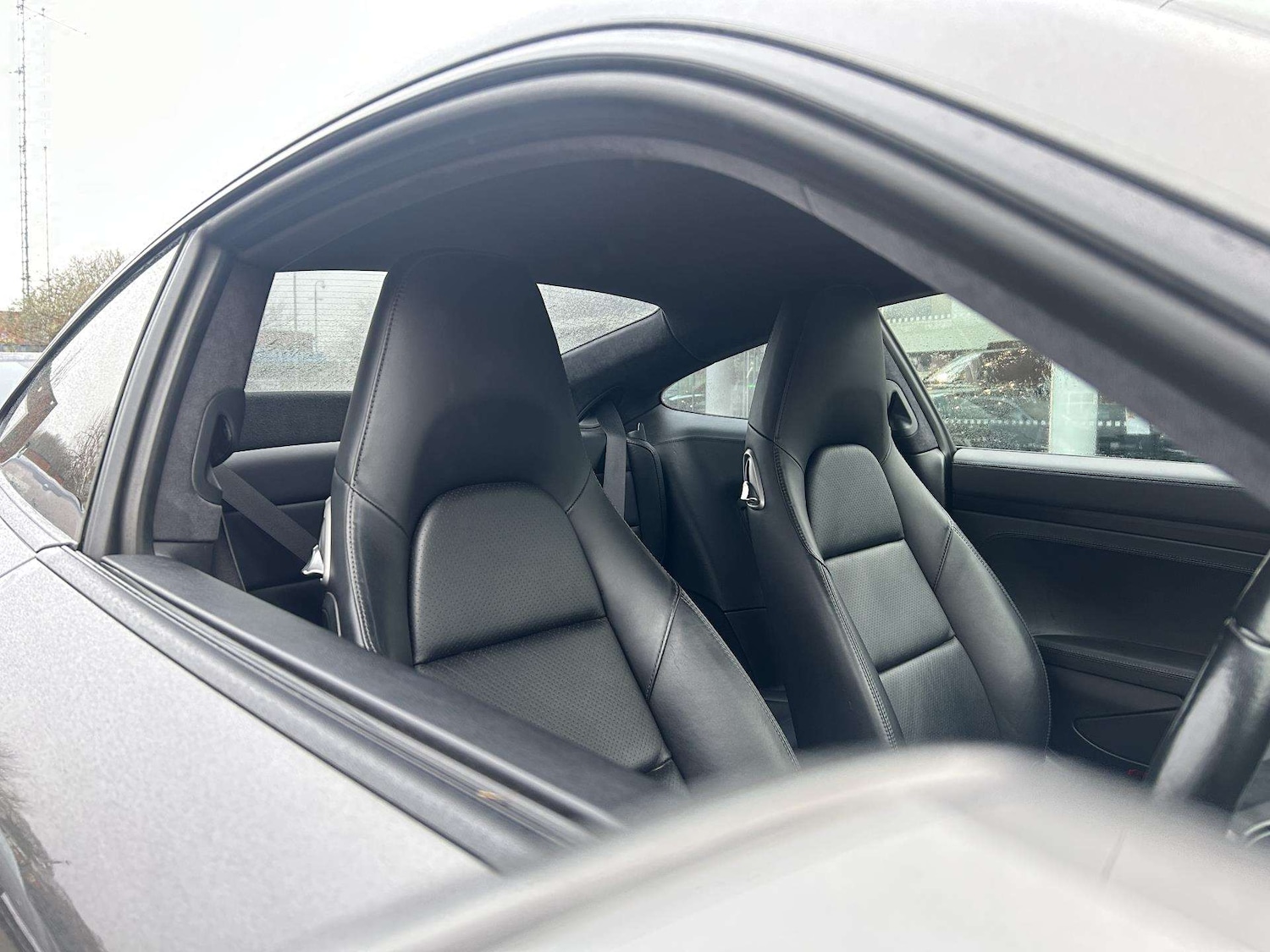 Used Porsche 911 2018 for sale - 77397802: Photo 13