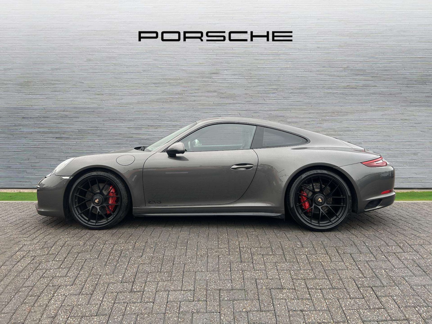 Used Porsche 911 2018 for sale - 77397802: Photo 8