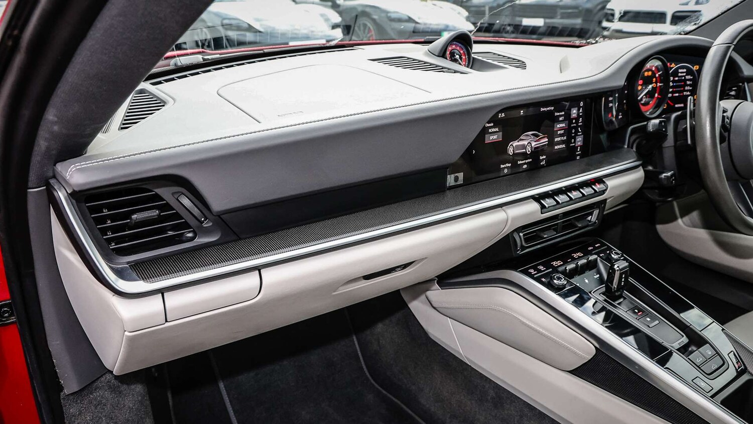 Used Porsche 911 2019 for sale - 77589128: Photo 14