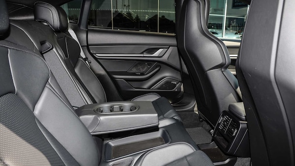 Used Porsche Taycan 2024 for sale - 75217779: Photo 14