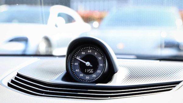 Used Porsche Taycan 2024 for sale - 75217779: Photo 25