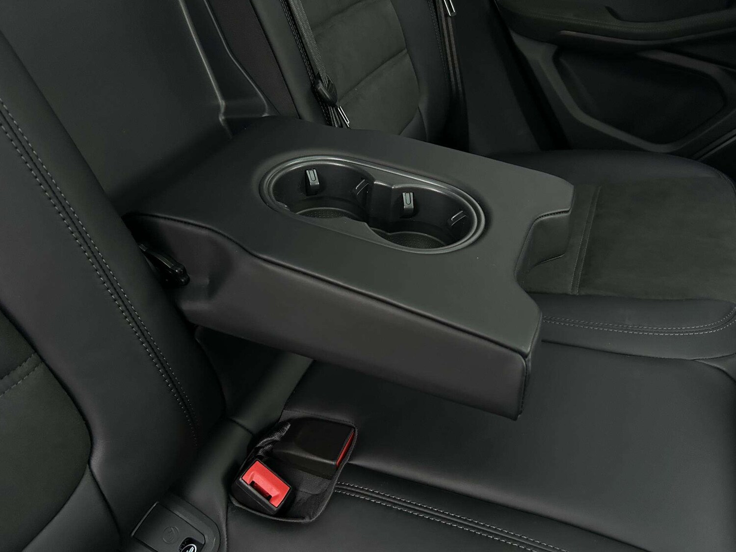 Used Porsche Macan 2024 for sale - 77500289: Photo 14