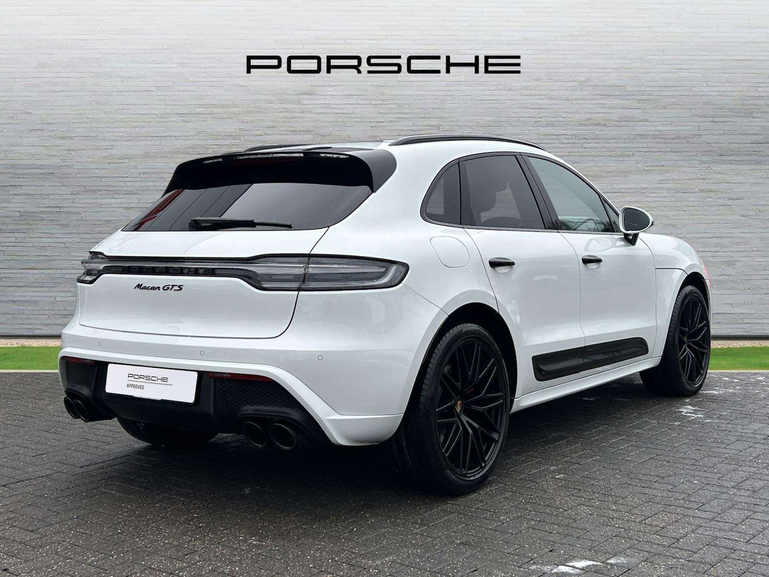 Used Porsche Macan 2024 for sale - 77500289: Photo 3