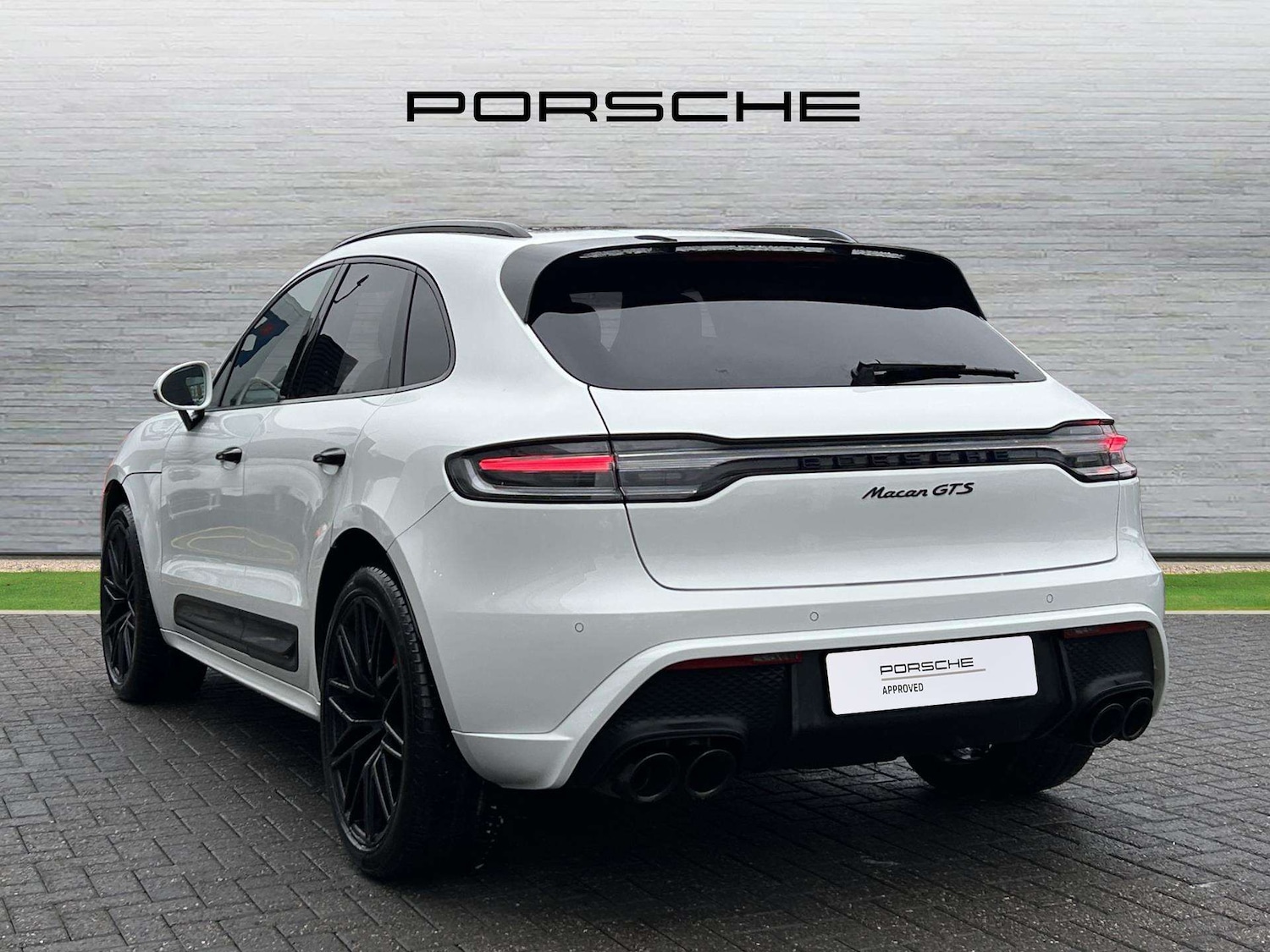 Used Porsche Macan 2024 for sale - 77500289: Photo 4