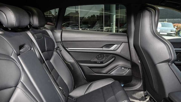 Used Porsche Taycan 2025 for sale - 75218029: Photo 18