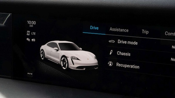 Used Porsche Taycan 2021 for sale - 76242500: Photo 14