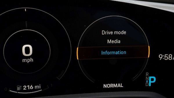 Used Porsche Taycan 2021 for sale - 76242500: Photo 19
