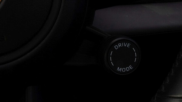 Used Porsche Taycan 2021 for sale - 76242500: Photo 30