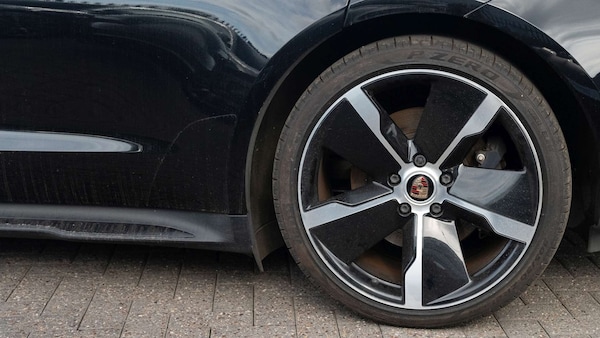 Used Porsche Taycan 2021 for sale - 76242500: Photo 3