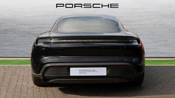Used Porsche Taycan 2021 for sale - 76242500: Photo 6