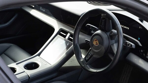Used Porsche Taycan 2021 for sale - 76242500: Photo 7