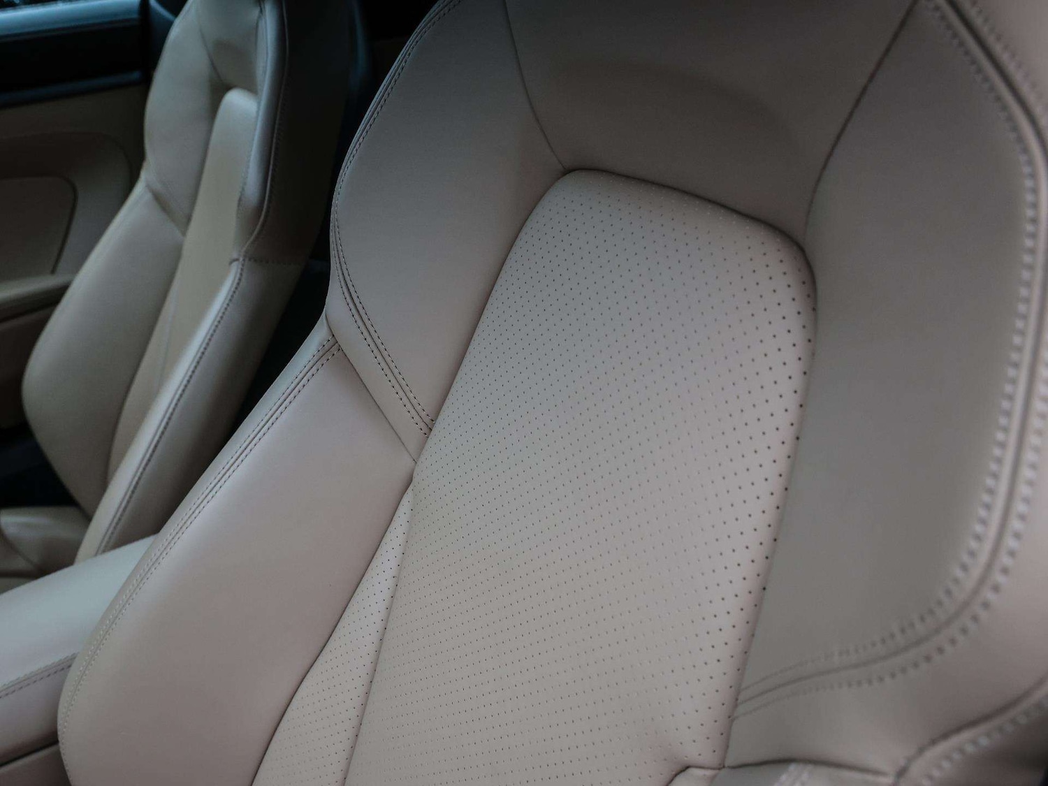 Used Porsche 911 2019 for sale - 77000263: Photo 15