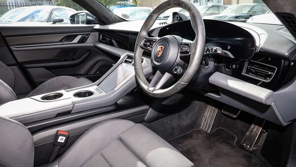 Used Porsche Taycan 2020 for sale - 75626005: Photo 12