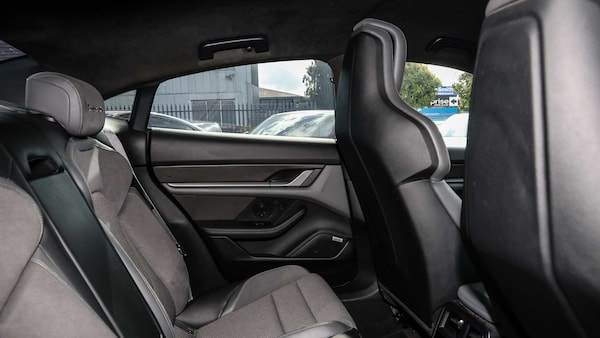 Used Porsche Taycan 2020 for sale - 75626005: Photo 14