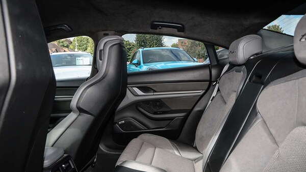 Used Porsche Taycan 2020 for sale - 75626005: Photo 15