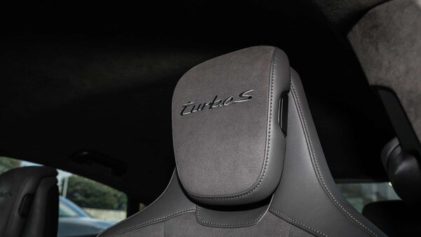 Used Porsche Taycan 2020 for sale - 75626005: Photo 17
