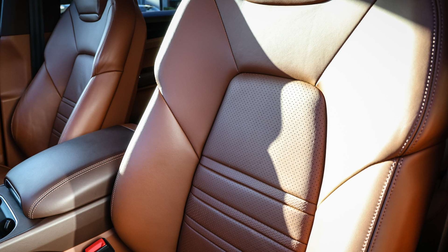 Used Porsche Cayenne 2023 for sale - 76774327: Photo 15