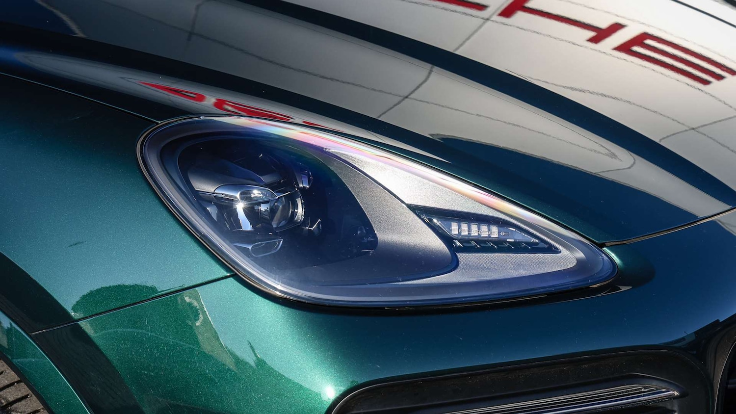 Used Porsche Cayenne 2023 for sale - 76774327: Photo 30