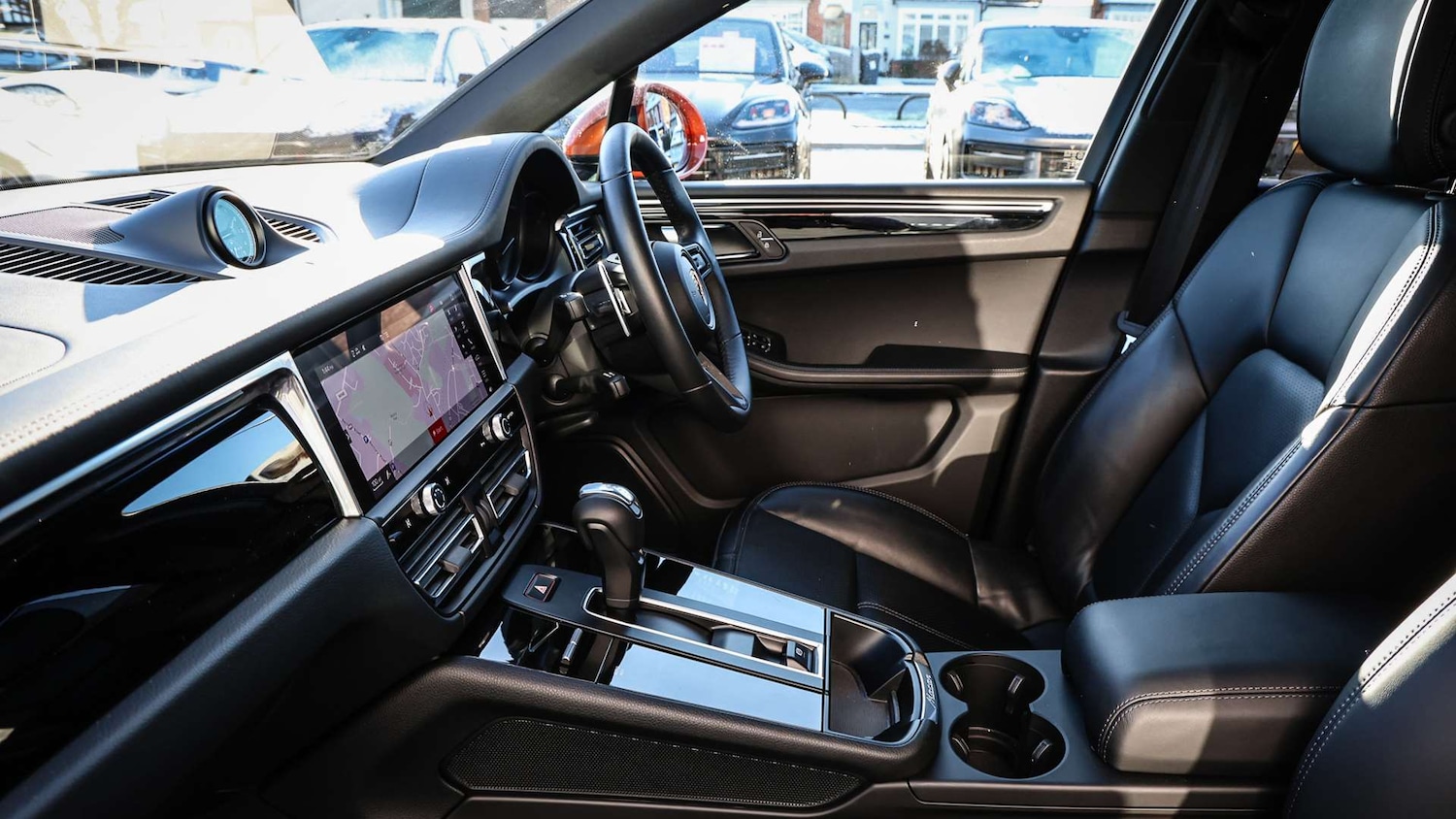 Used Porsche Macan 2024 for sale - 77068632: Photo 11