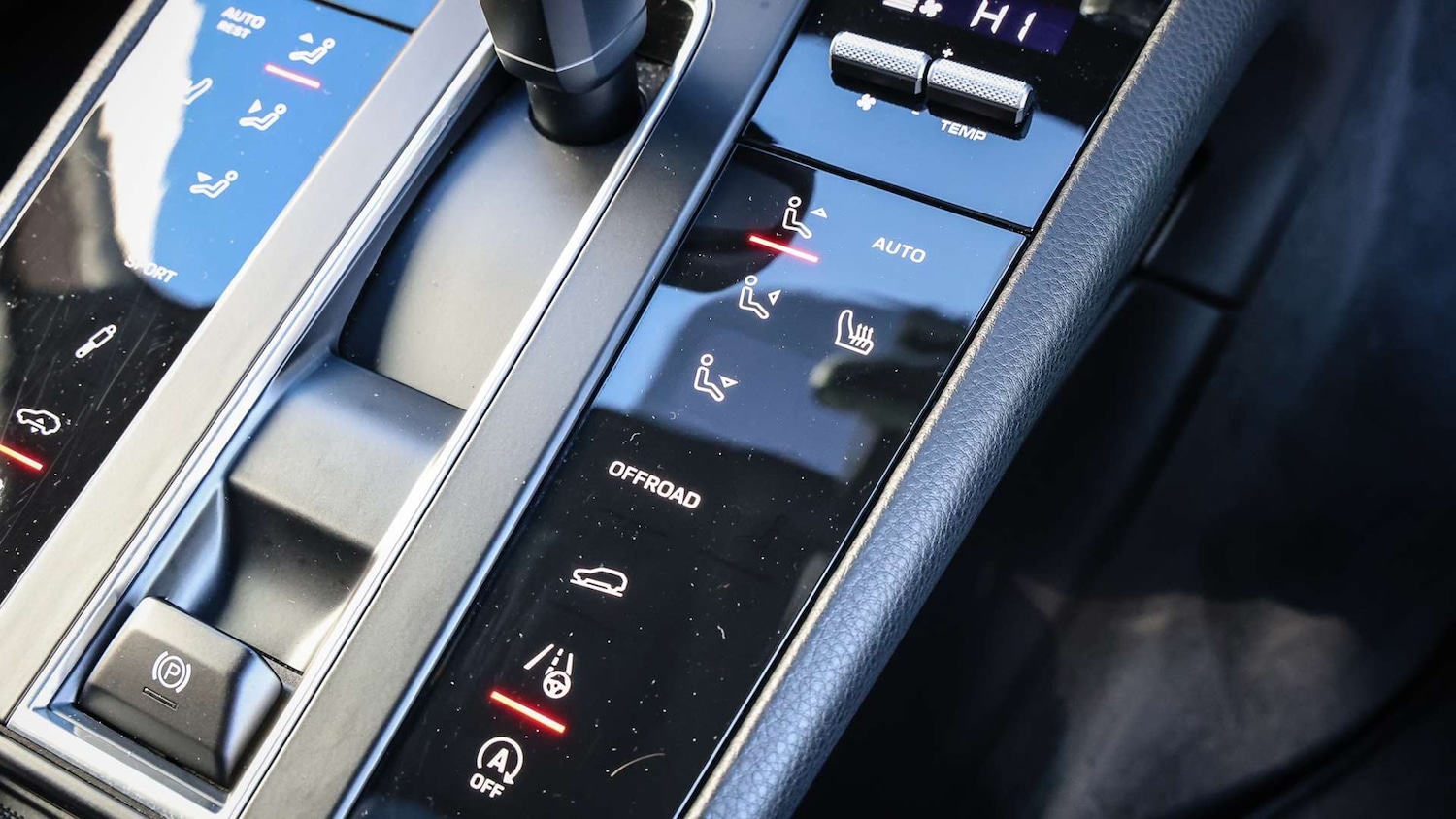 Used Porsche Macan 2024 for sale - 77068632: Photo 24