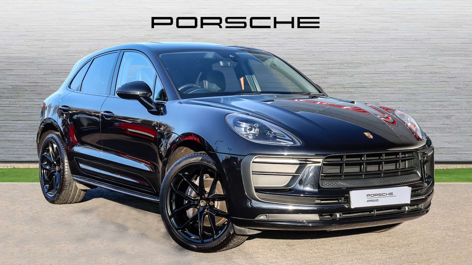 Used Porsche Macan 2021 for sale - 76902362: Photo 1