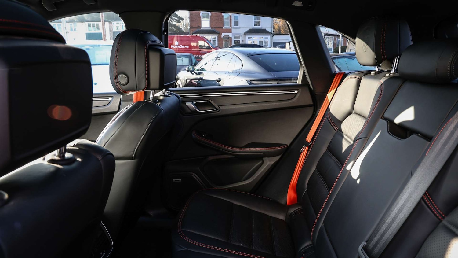 Used Porsche Macan 2021 for sale - 76902362: Photo 15