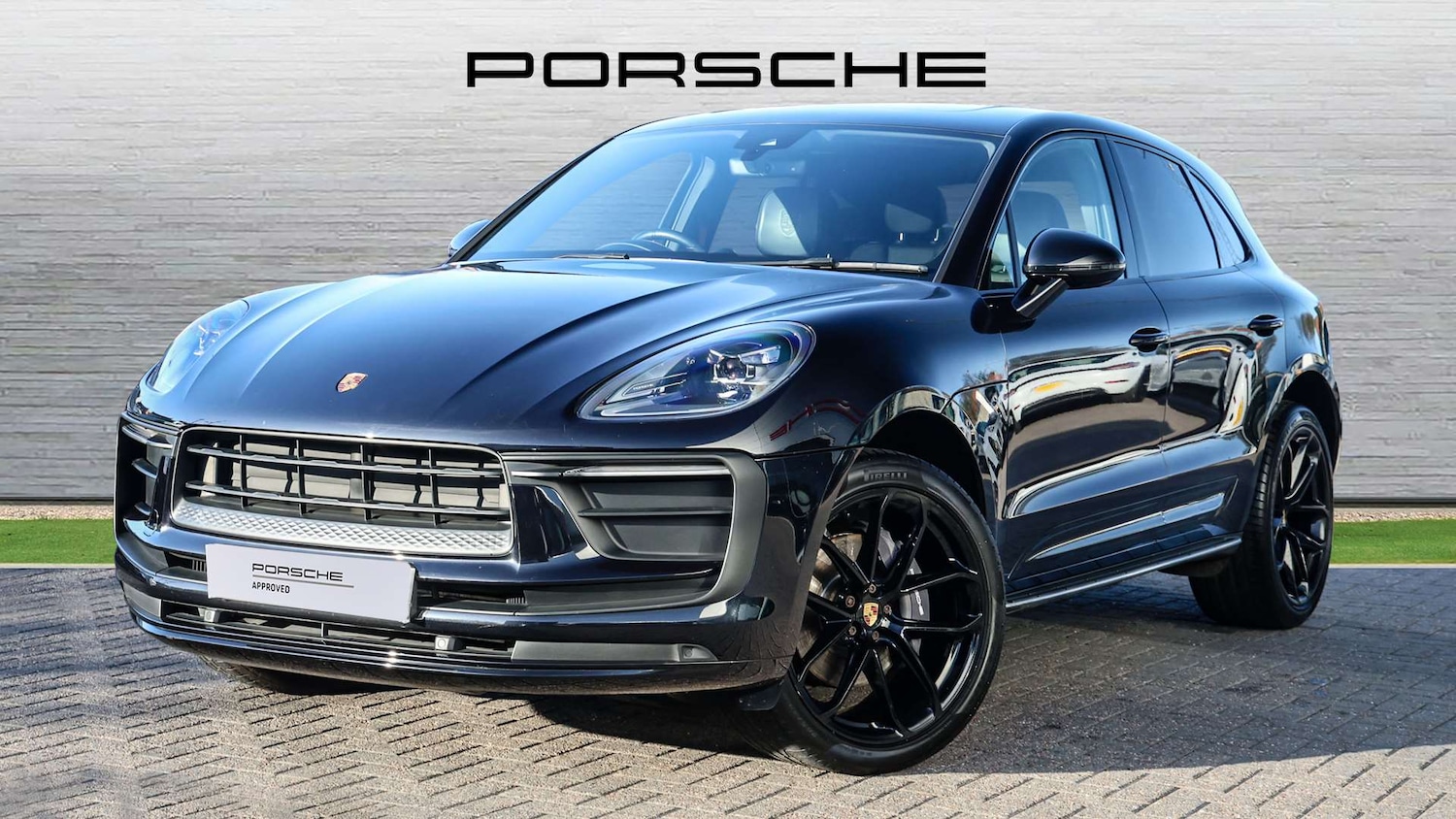 Used Porsche Macan 2021 for sale - 76902362: Photo 2