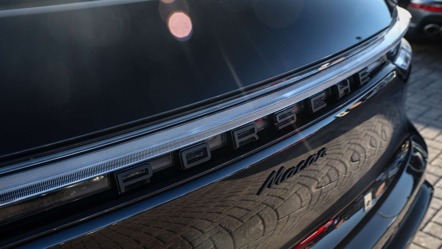 Used Porsche Macan 2021 for sale - 76902362: Photo 30