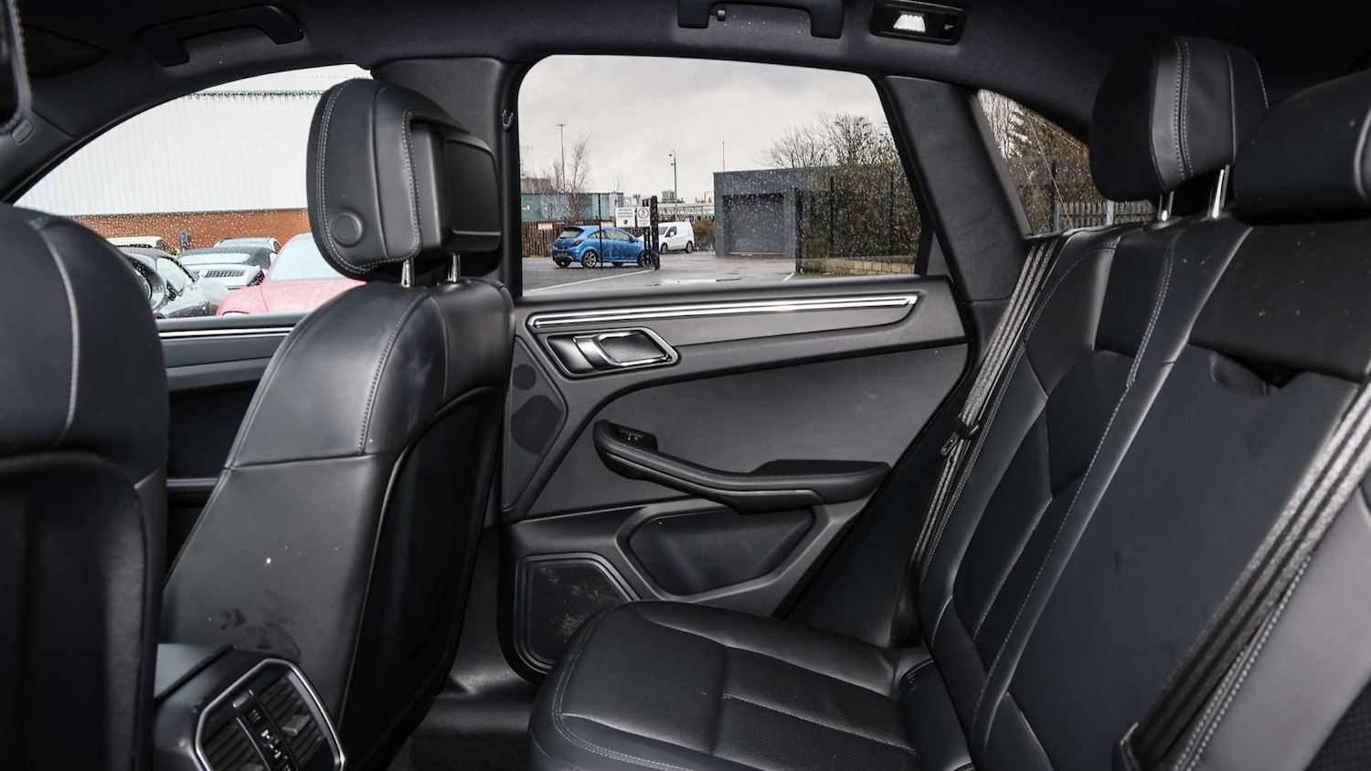 Used Porsche Macan 2022 for sale - 77429206: Photo 15